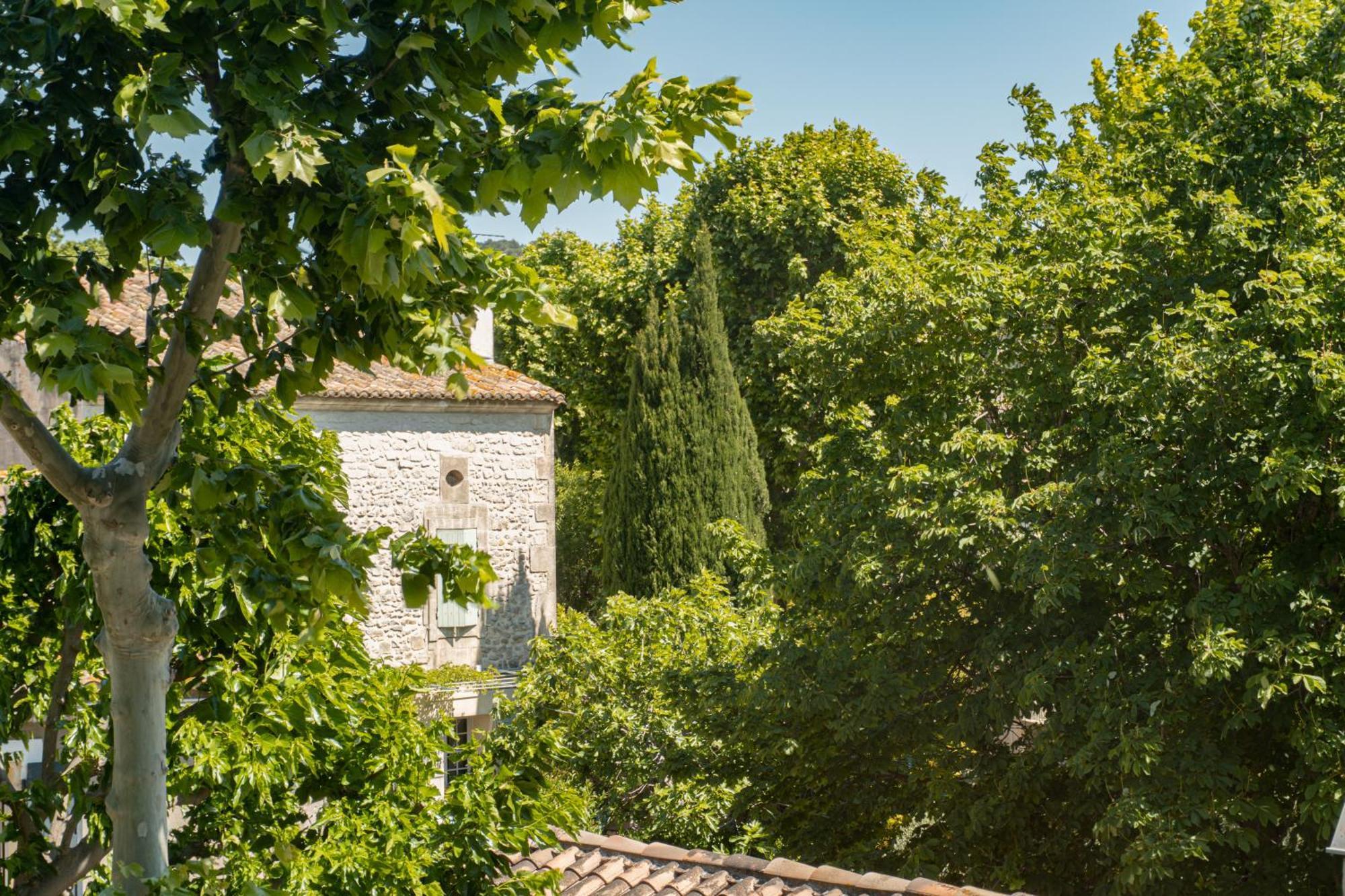 Hotel Les Magnanarelles Maussane-les-Alpilles Exterior foto